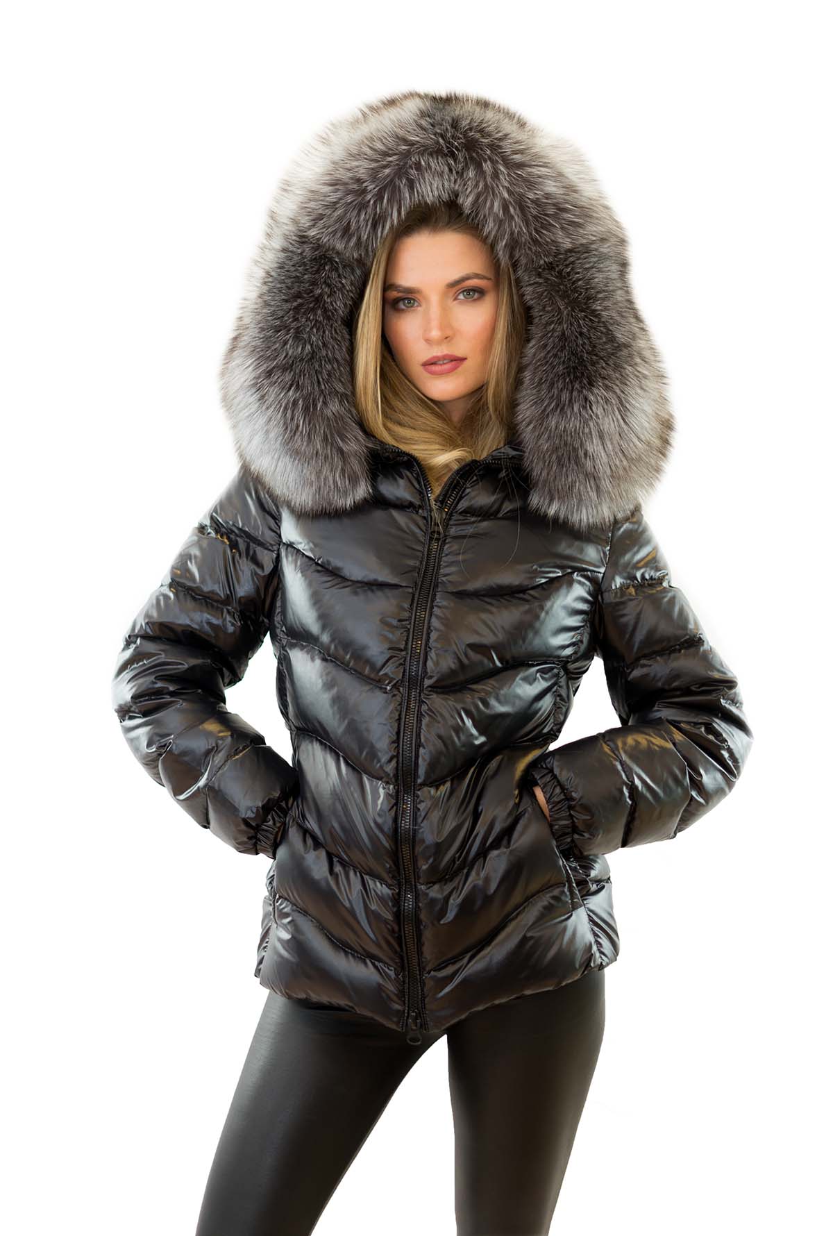 Daunenjacke mit Echtpelz Pufferjacke mit Echtfell Silberfuchs Fellkapuze
